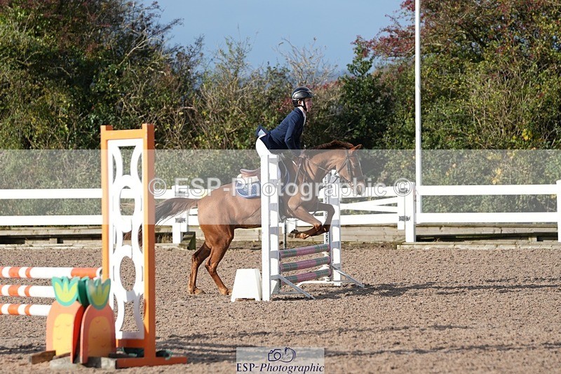 251025-102609-00042 - Chard 25th & 26th Oct BS Juniors/COH/Club/schools unaffiliated showjumping