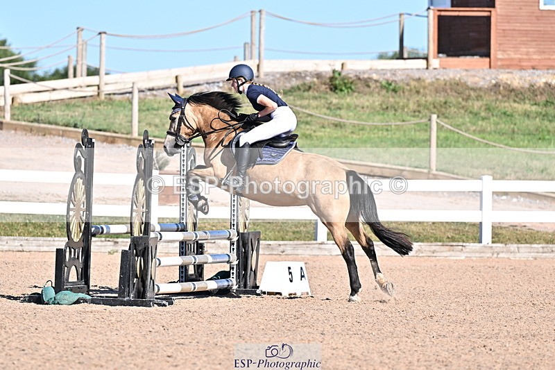 250708A-173709-00285 - 80cm Classes