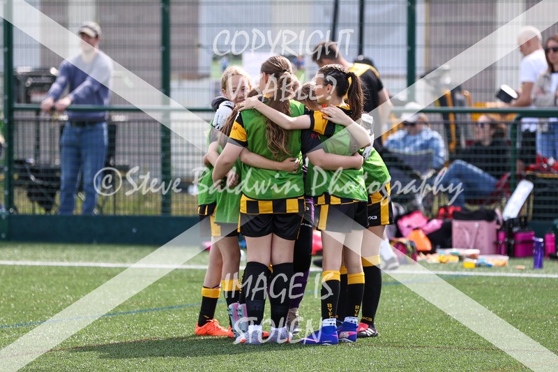 1DX30698 - Sun 14th U11 Girls