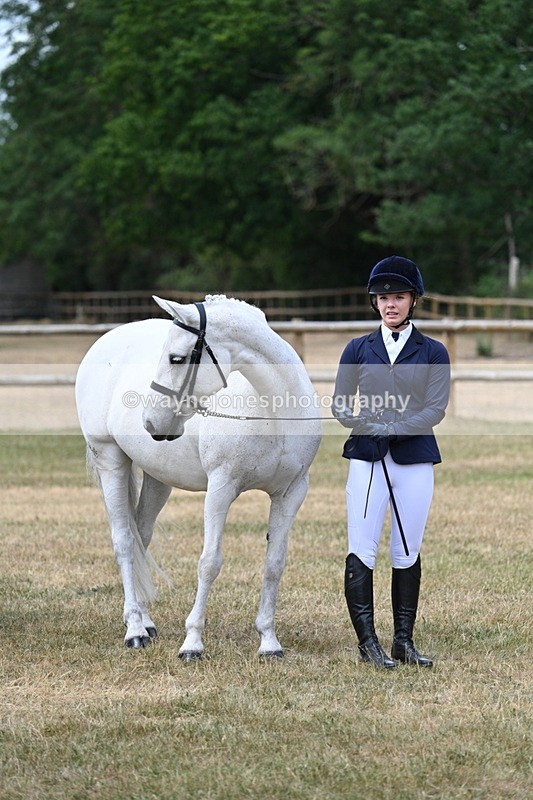 WJ7_1494 - Class 4 Prettiest Mare up to 14.2hh in hand