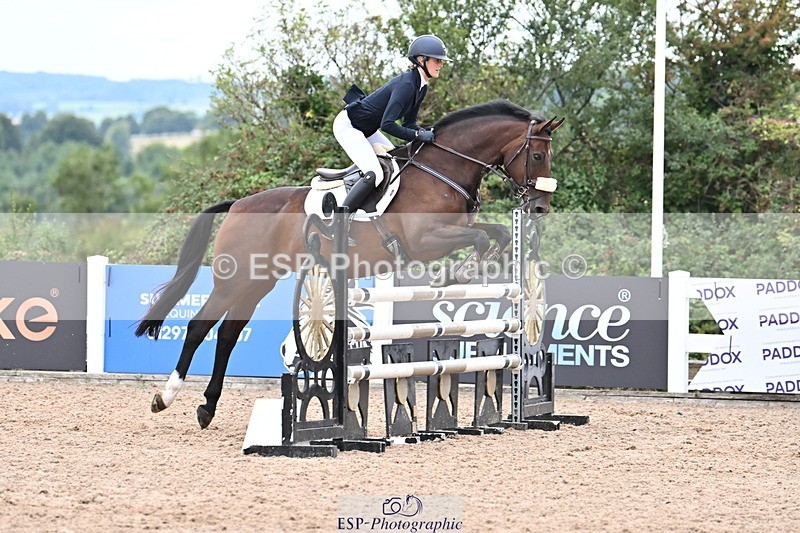 250820B-125437-00643 - Cls 4 Newcomers and 1.10m Open