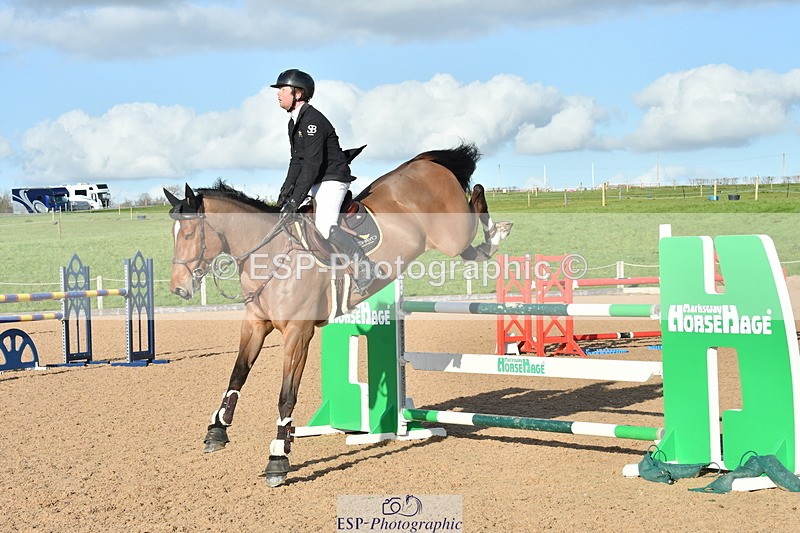 240306A-160627-02353 - Cls 5 Foxhunter and 1.20m Open