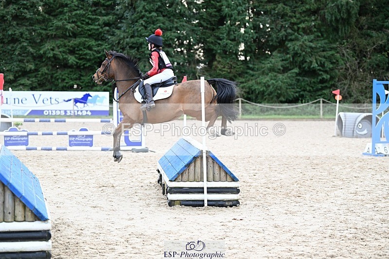 241117-125949-04021 - Cls 3 90-95cm 13.00 to 14.00