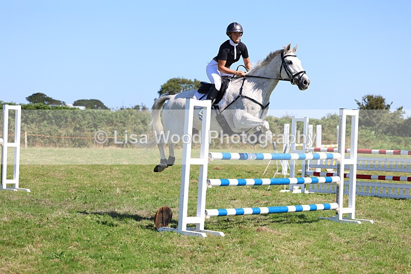 3E7A6375 - Class 13: Senior Newcomers/1.10m open