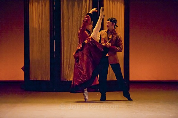  - Alina Cojocaru and Johan Kobborg and Alexander Campbell - Mayerling