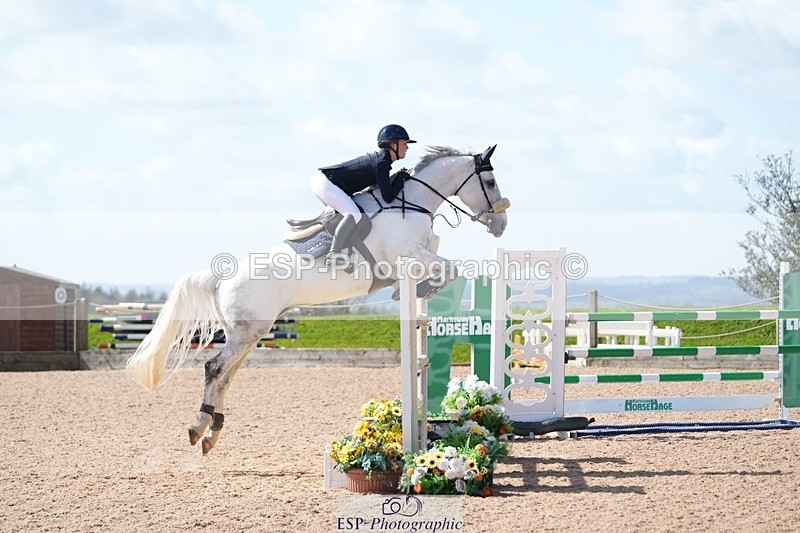 260328-120419-03312 - Cls 15 Foxhunter