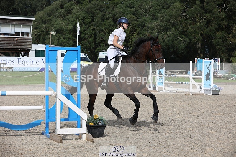 230908-152410-02472 - Cls 8 Snr 1.05m Open