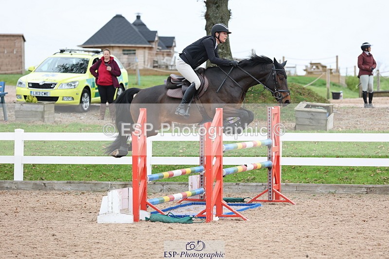 241101A-105806-01253 - FRI Cls 4 Snr 1.05m