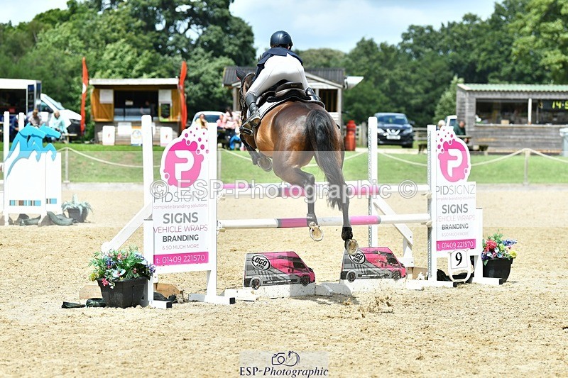 230715-134624-33436 - Cls 90 Newcomers & 1.10m Open Amateur Final