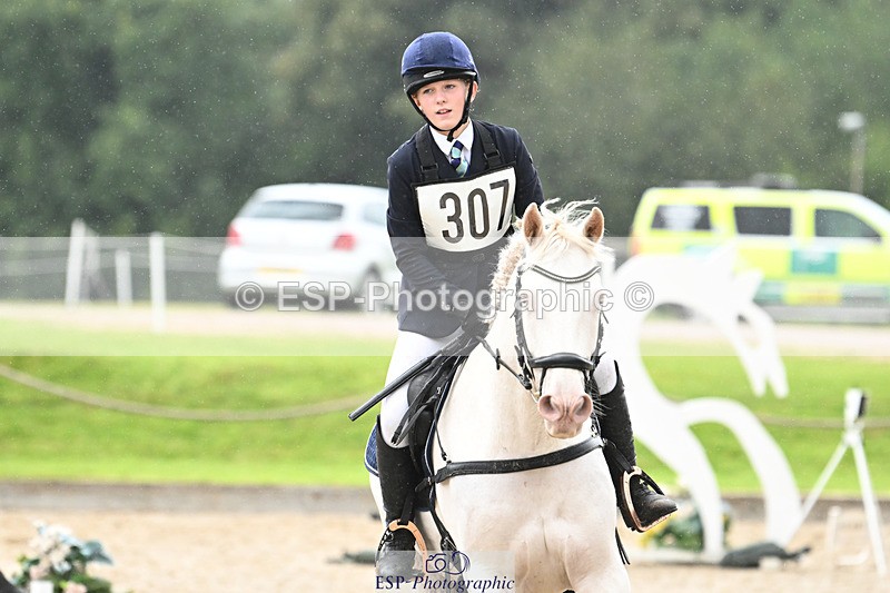 240824X-123112-25502 - 70cm Jump Off