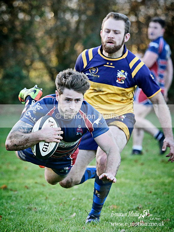 RU 251117 -155 8x6 - Pitch Action