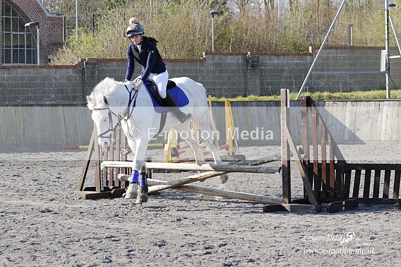 _EST0173 - Bourne Valley Riding Club Winter Showjumping 27/03/22