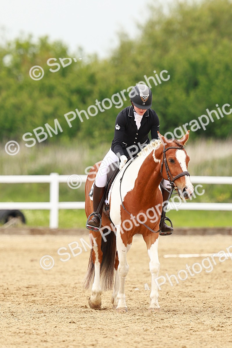 SBM_001700 - Class 7 - Novice 5