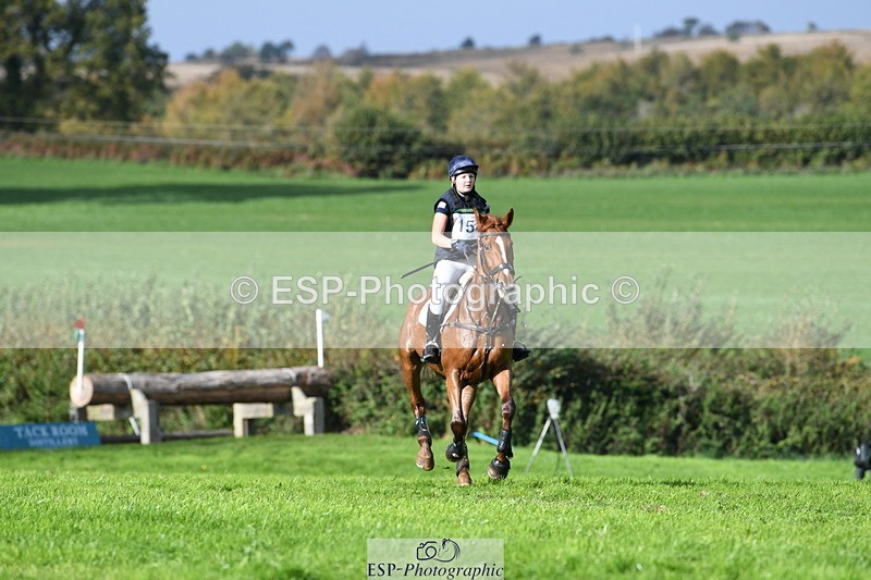 251024A-131759-11969 - B-154-Holly.Law