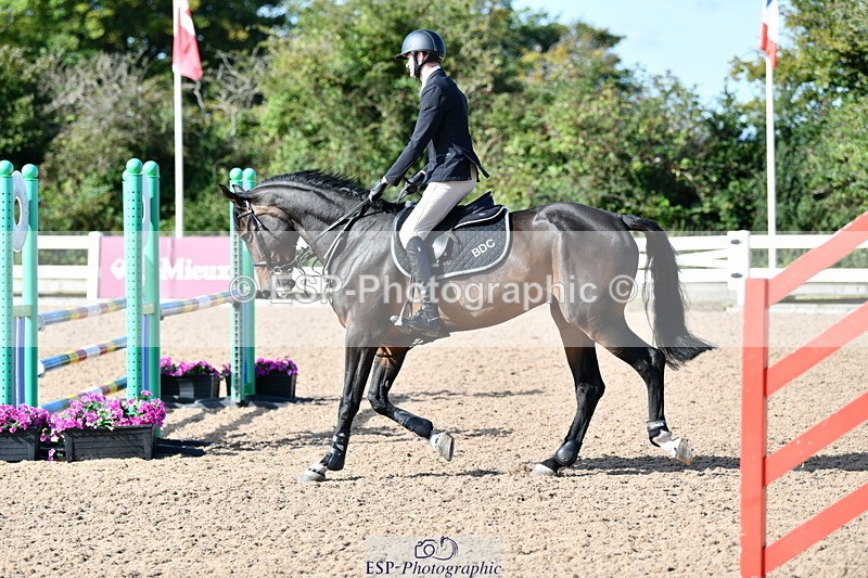 240913A-104715-03551 - Cls 21 Snr Discovery and 1m Open