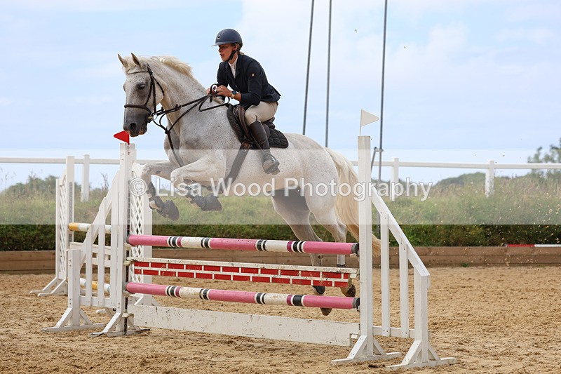 3E7A1306 - Class 11: Senior Discovery/1m open