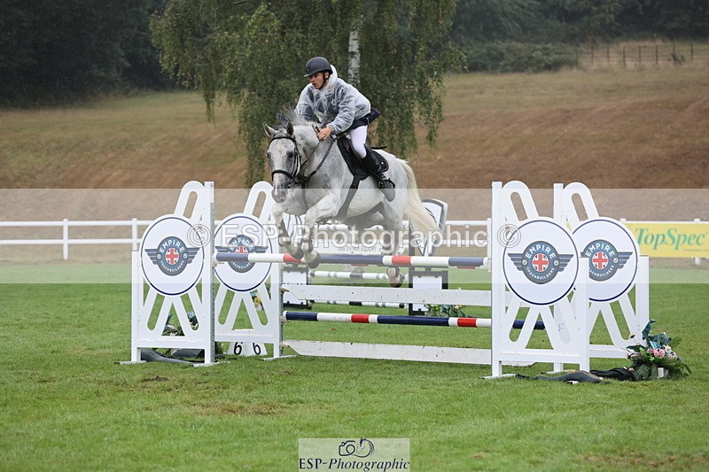 250830A-135214-06818 - Cls 16 Snr Newcomers and 1.10m Open