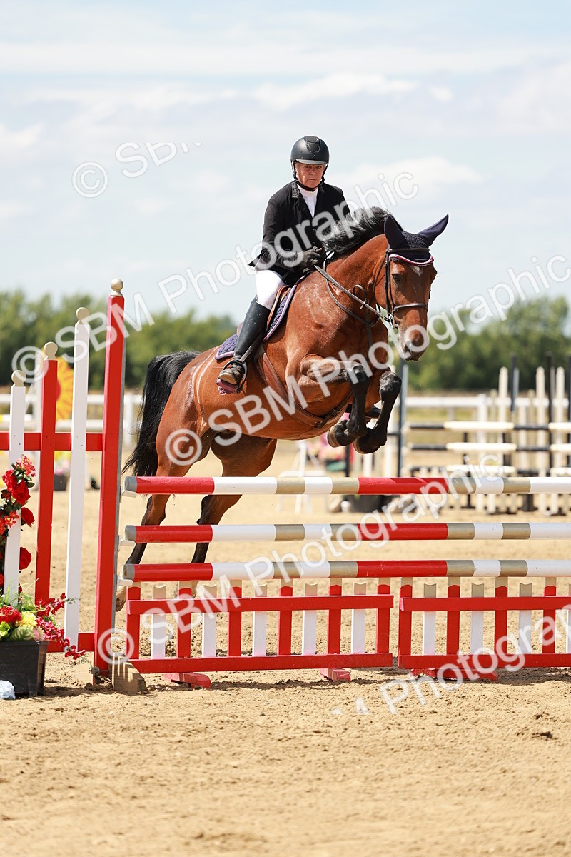 SBM_007388 - Class 3 - Senior Newcomers - 1.10m Open
