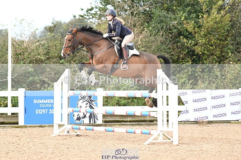 241023A-140339-00957 - Cls 4 Newcomers and 1.10m Open