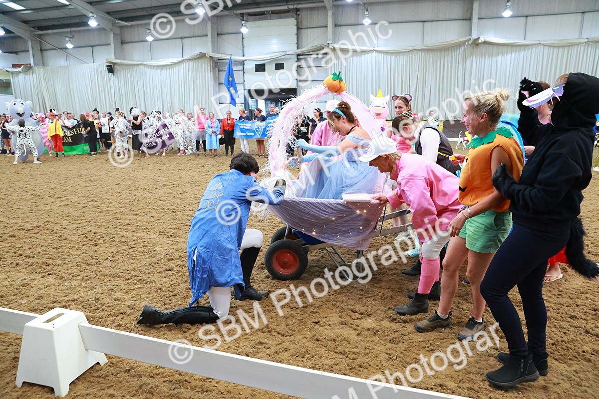 SBM_007983 - Teams Parade