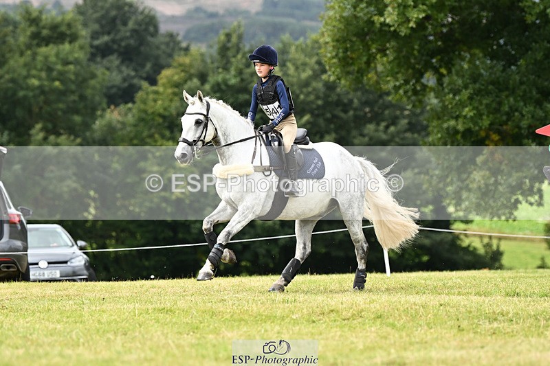 240825X-115839-32179 - 70cm XC 11.00 to 12.00