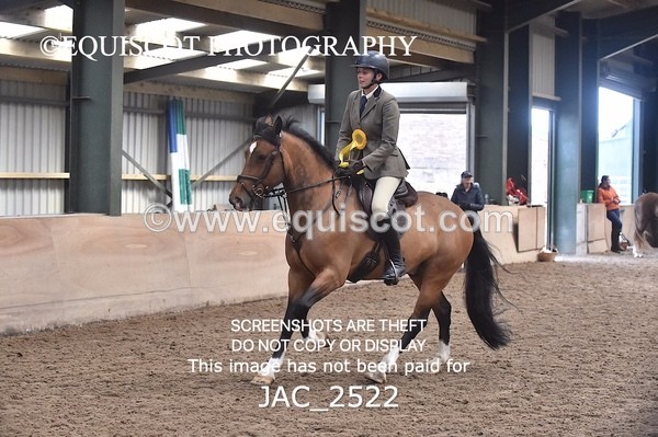 JAC_2522 - CLASS 3 Intermediate Working Hunter