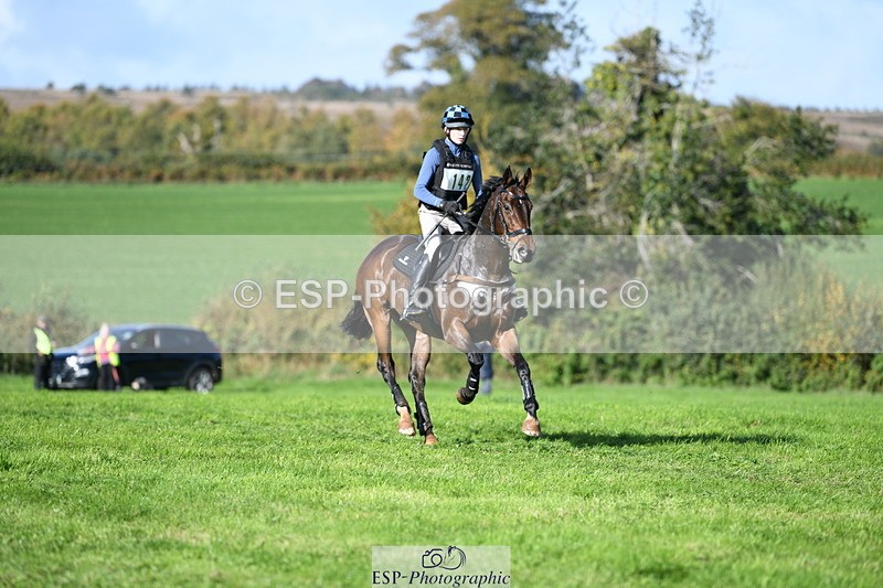 251024A-124925-11719 - B-142-Harry.Hodge