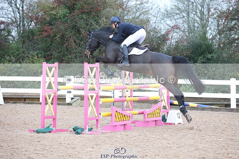 231112A-130043-04324 - Cls 19 Snr 1.05m Open