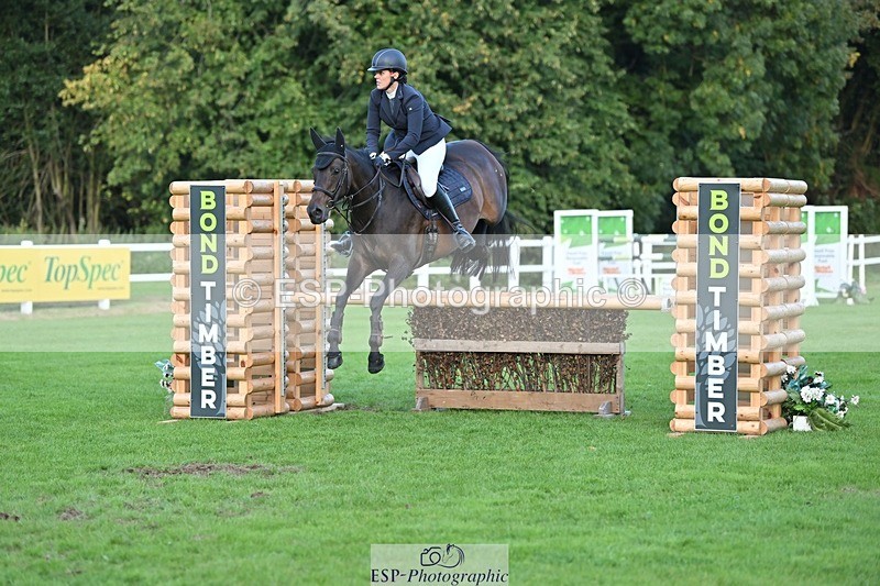 230909-185034-08137 - Cls 14 Snr 1m Derby