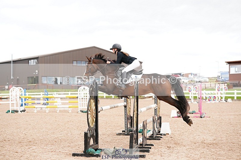 250921-143222-04060 - Cls 27+28 Club and Schools 1m