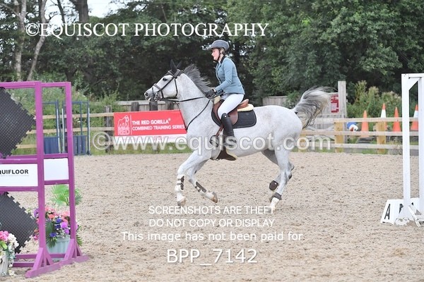 BPP_7142 - CLASS 4 Senior Newcomers/ 1.10m Open