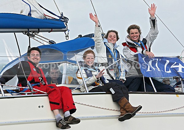 120630 M124 WT7A3285 - ROUND THE ISLAND RACE - 30th June 2012