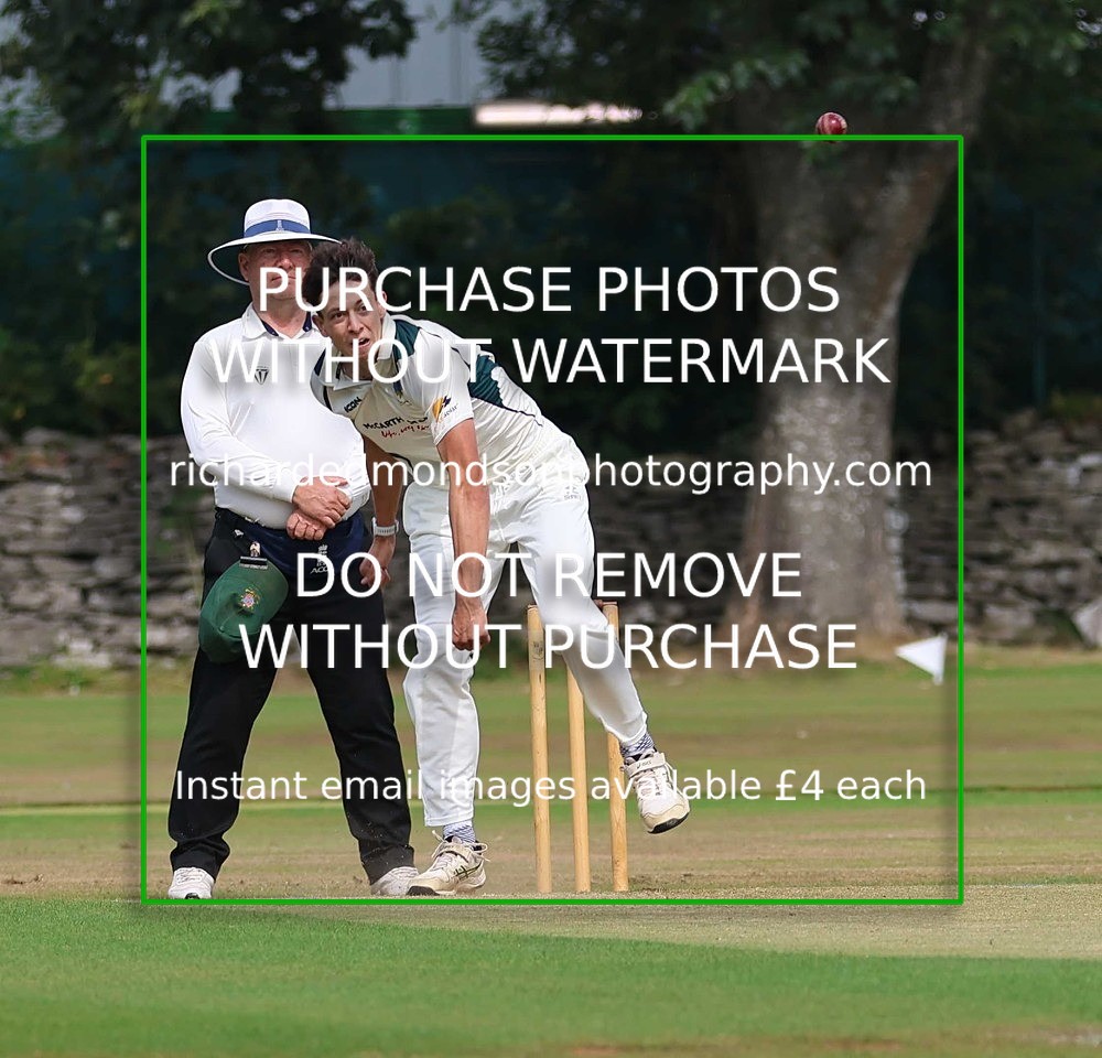 533A4677 - Kendal vs Netherfield (First Innings)