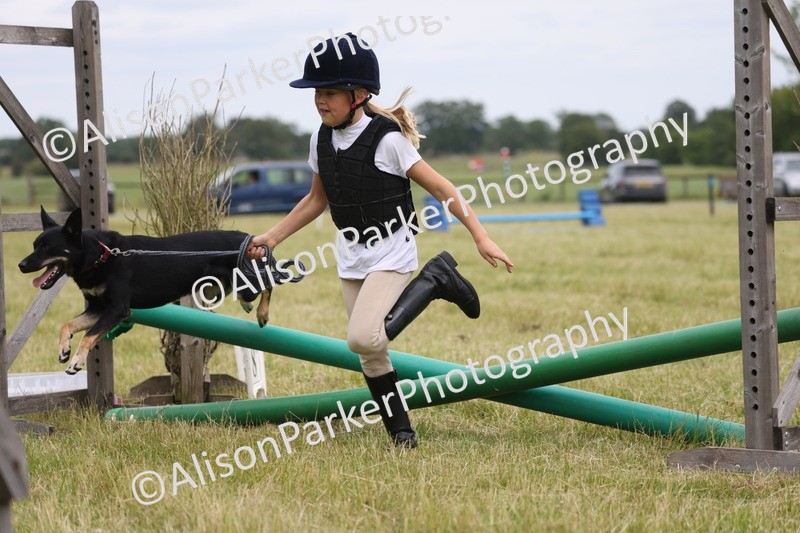20260614-4408 - Class 25 - Horse and Hound Jumping