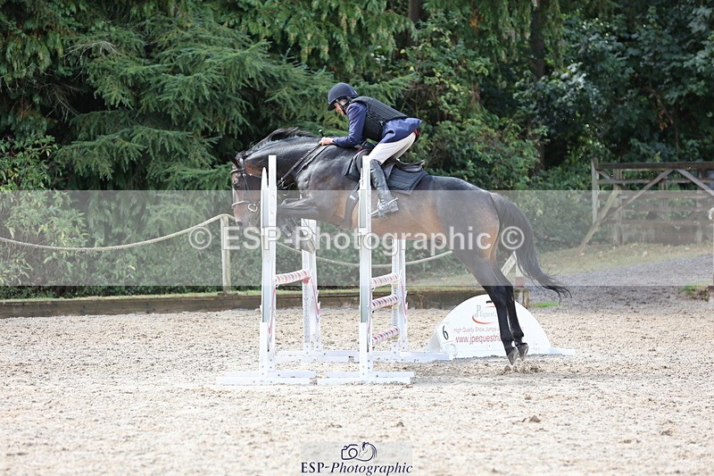 250829A-122502-01636 - Cls 7 British Novice and 90cm
