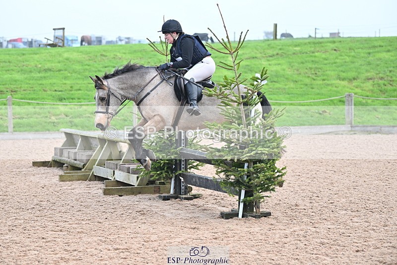 241110A-091554-00081 - 70cm