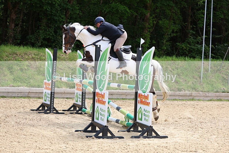 3E7A9323 - Class 7: Senior 1.05m