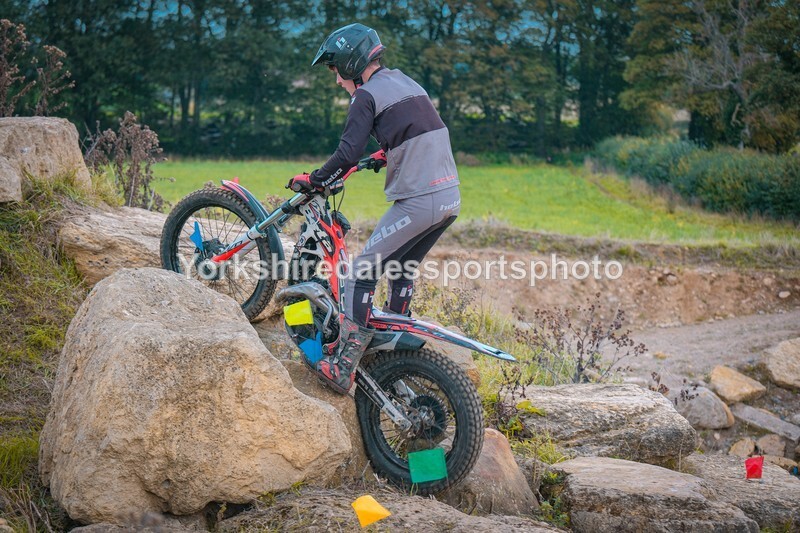 DSCF1859 - Ripon MC Summer series Main - 27/09