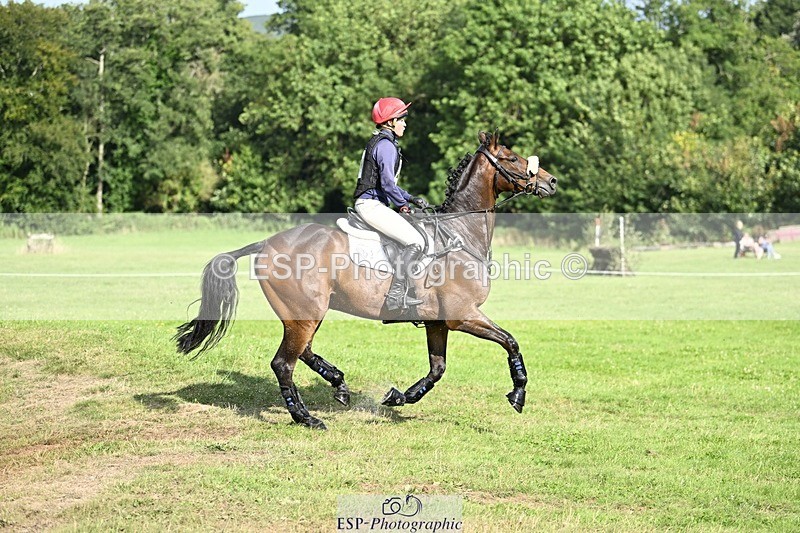 240803-164147-10044 - 271-Rosie_Bradley-Hole-OUT_OF_THE_BLUE_XIV