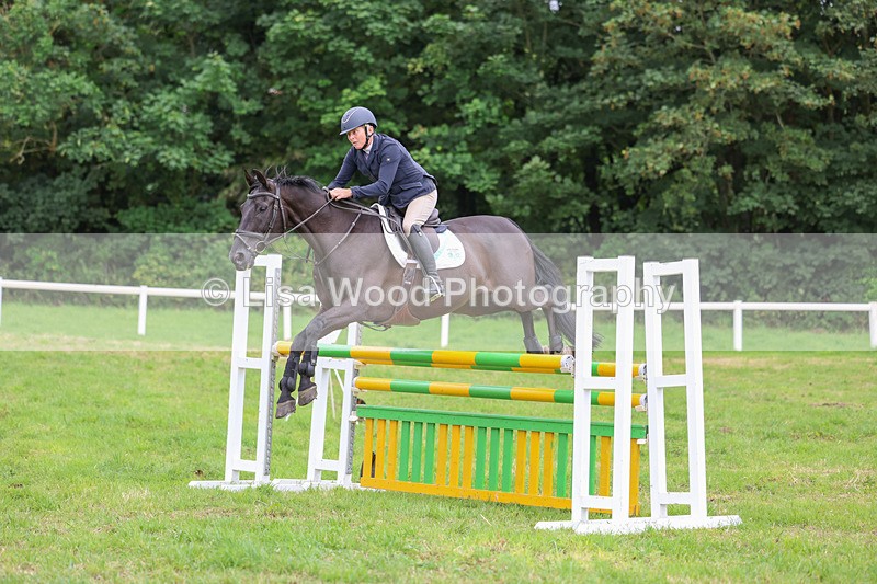 3E7A8139 - Class 7: Senior Newcomers/1.10m open