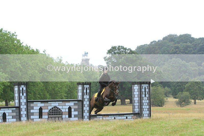 IMF_1549 - Time at Castle Jump 09:18 to 10:15