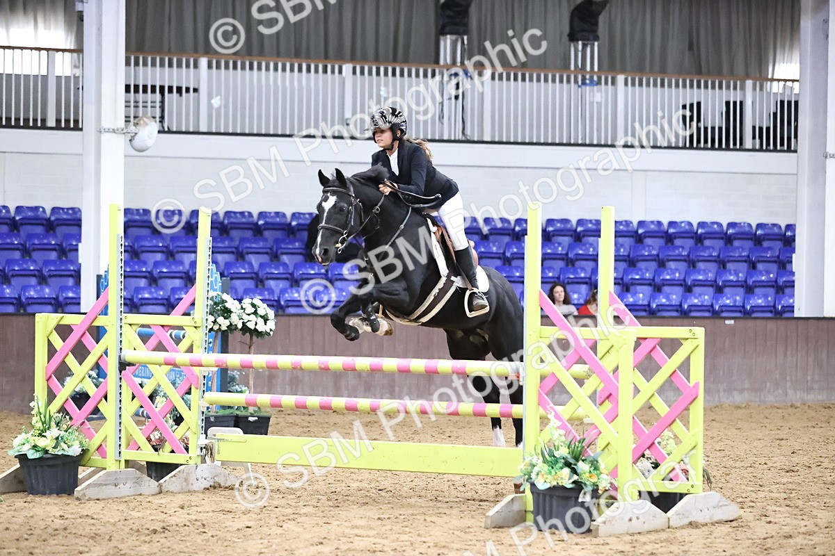 SBM_001151 - Class 5 - Blue Chip Pony Newcomers 1.00m Open