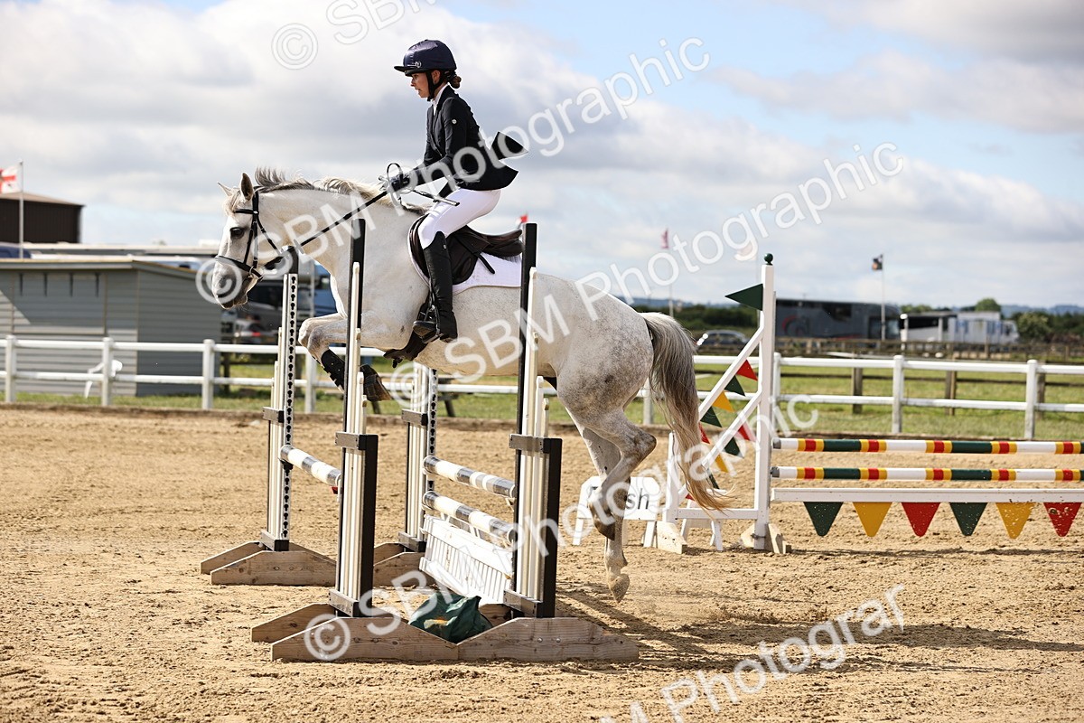 SBM_001806 - Class 8 - Clear Round