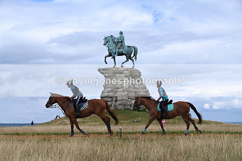 DSC_7740 - Time at Statue 13:16 to 13:52