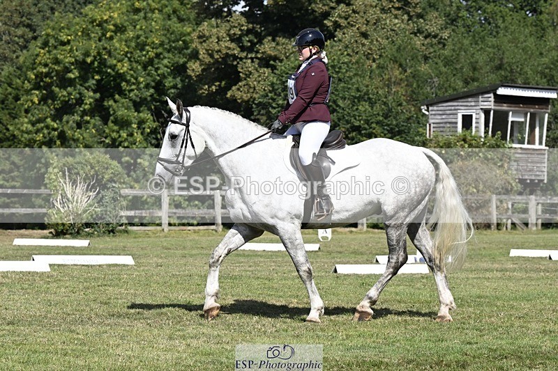 250822A-111402-22165 - DR 11.00 to 12.00