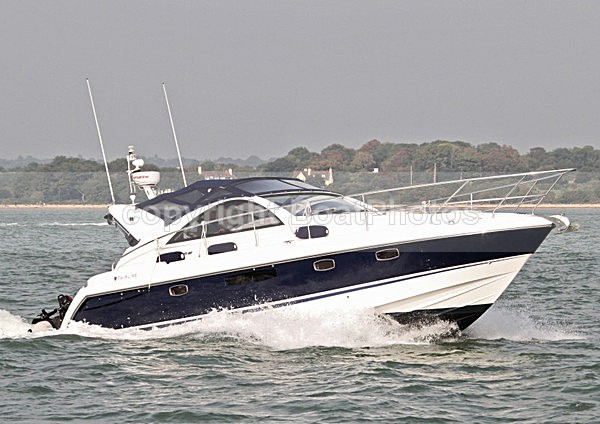 101009 FAIRLINE TARGA 38 IMG_9413 - Motorboats - Open