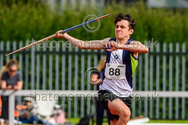 Age25SAT-925825 - Field Male