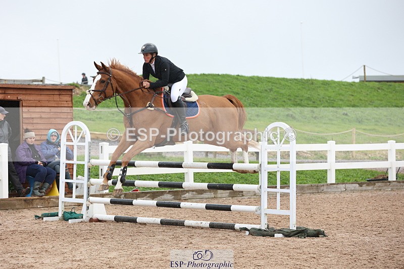 231112A-125541-04263 - Cls 19 Snr 1.05m Open