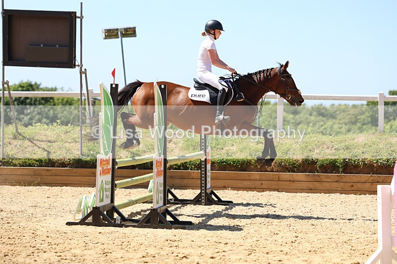 3E7A3027 - Class 8: 90cm