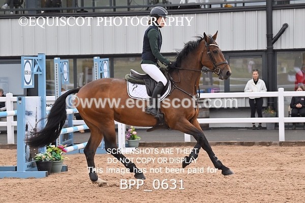 BPP_0631 - CLASS 28 SUN Nupafeeds Senior Dicovery/1m open